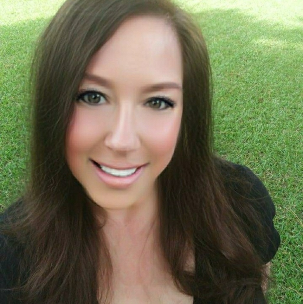 Meet your Posher, Christina